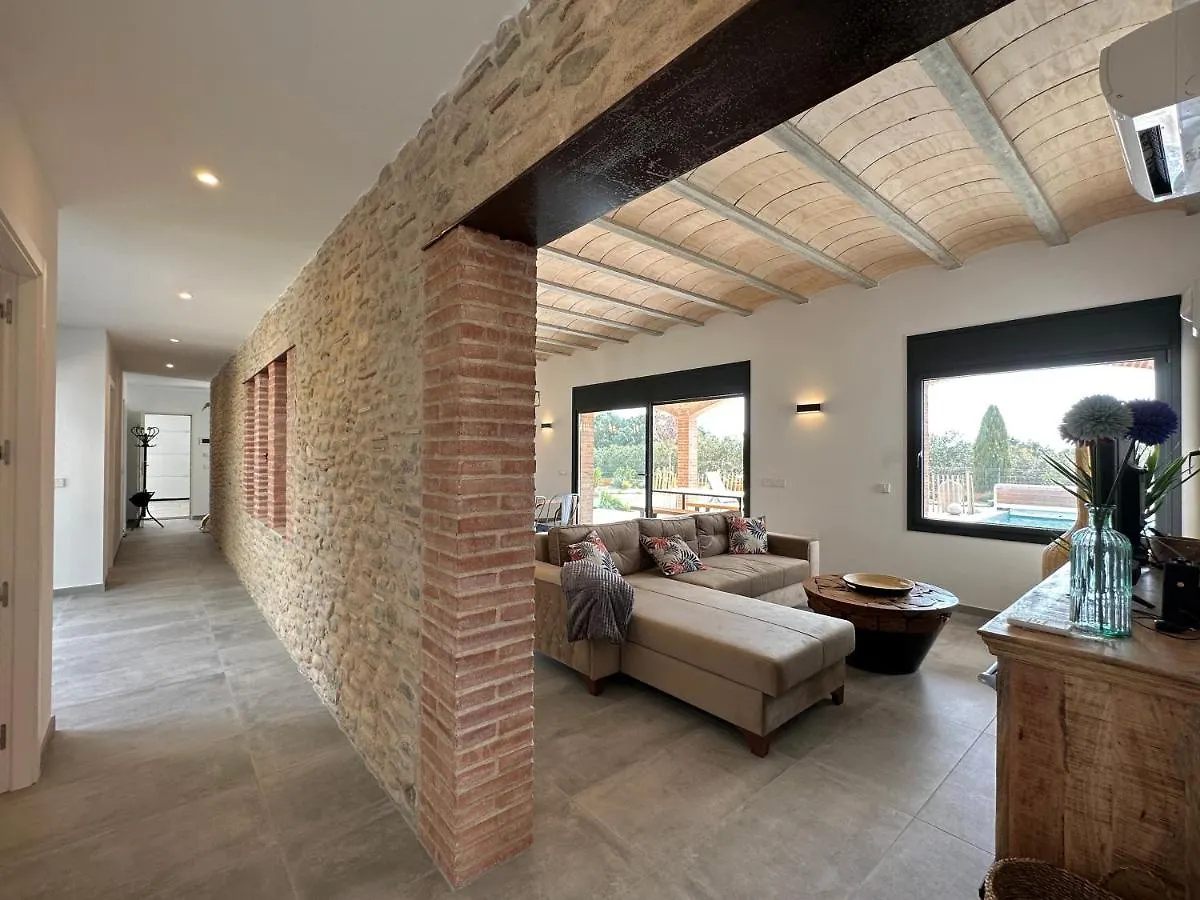 The Private Accommodation Villa بيرالاذا