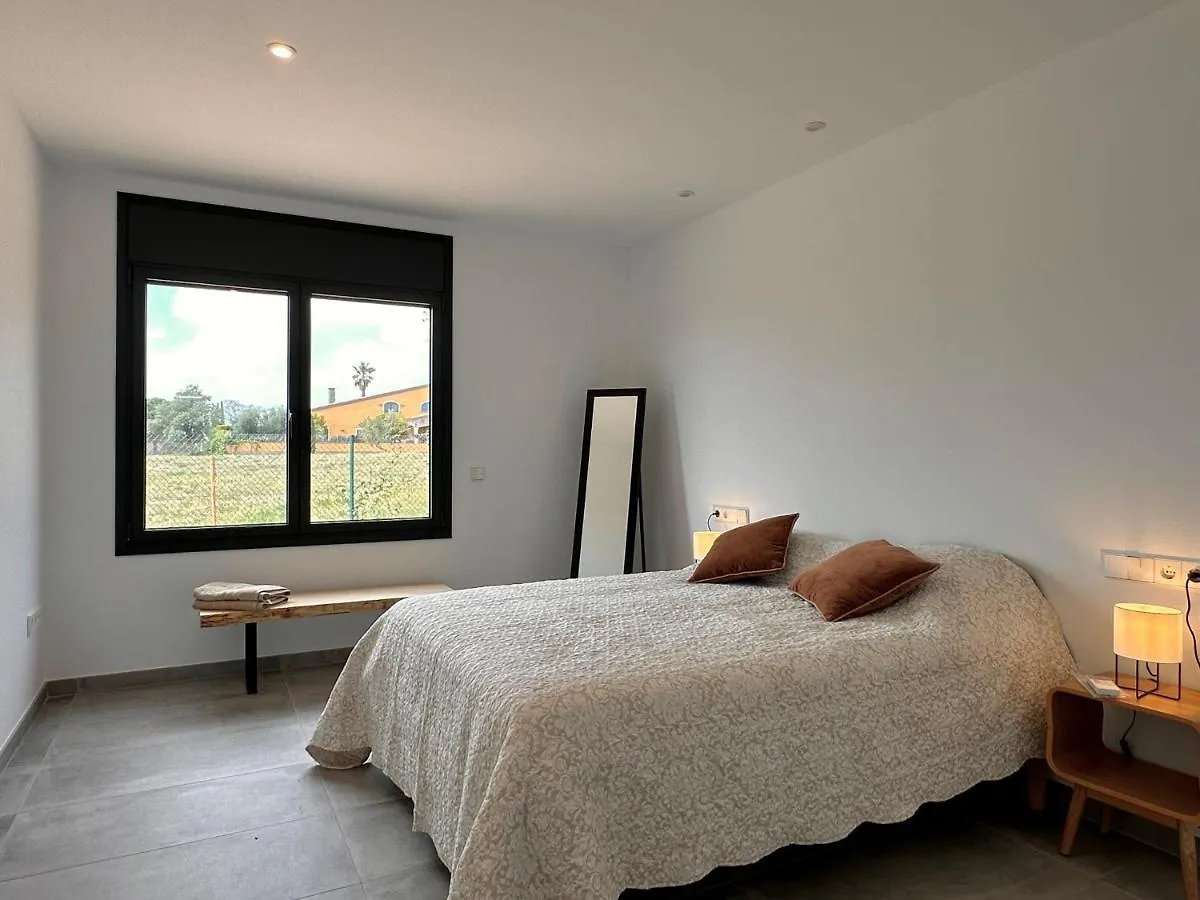The Private Accommodation Villa بيرالاذا